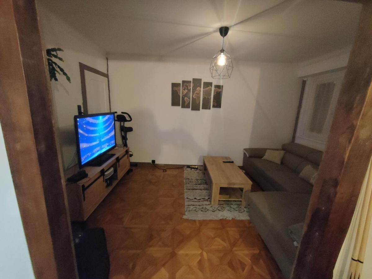 Très grand appartement de 76m2 à Estrasburgo Exterior foto